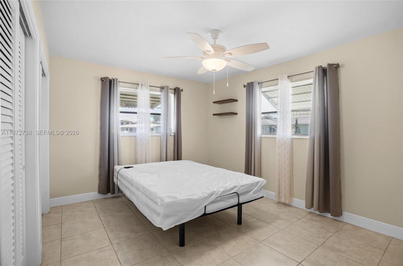 5409 NW 49th Ave, Tamarac, FL 33319 Photo