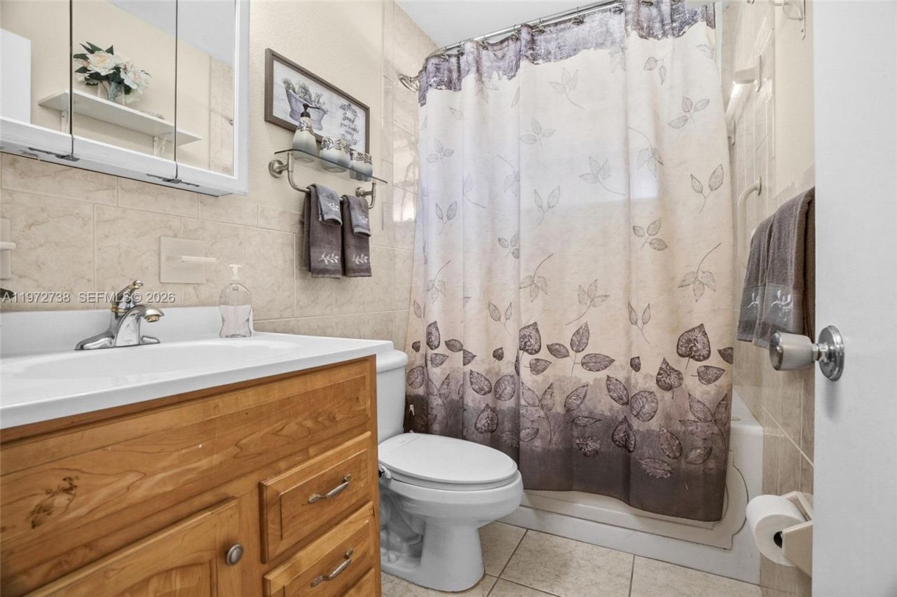 5409 NW 49th Ave, Tamarac, FL 33319 Photo