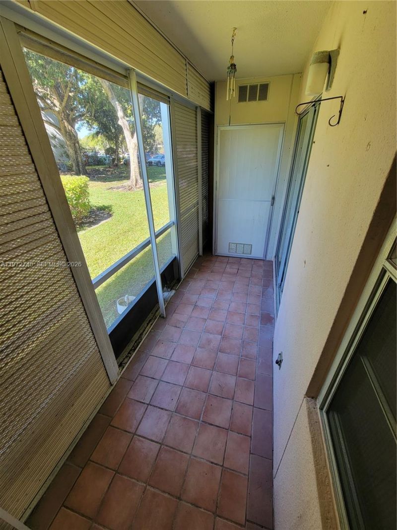 300 SW 134th Way, Unit 113E, Pembroke Pines, FL 33027 Photo