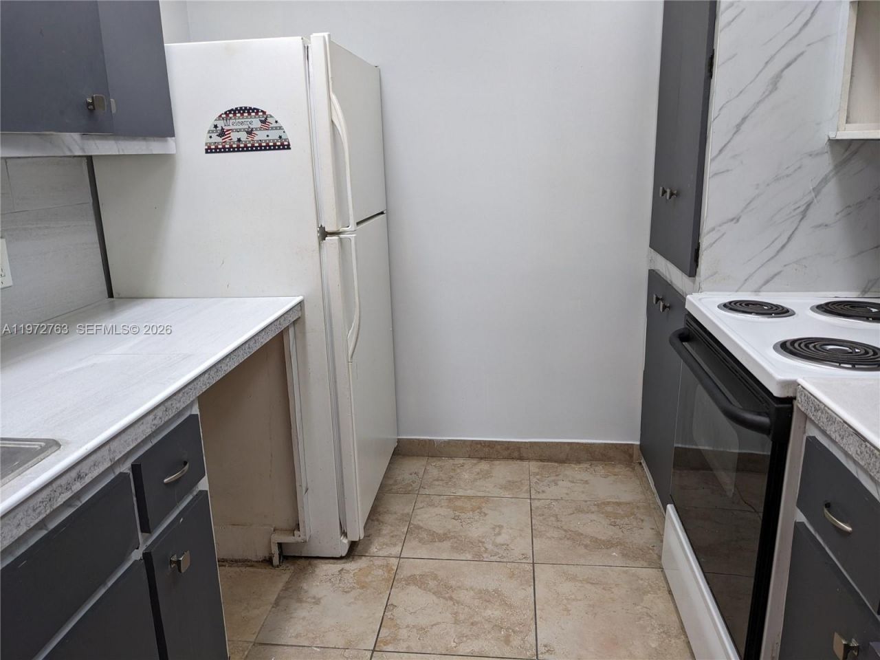 300 NE 191st St , Unit 211, Miami, FL 33179 Photo