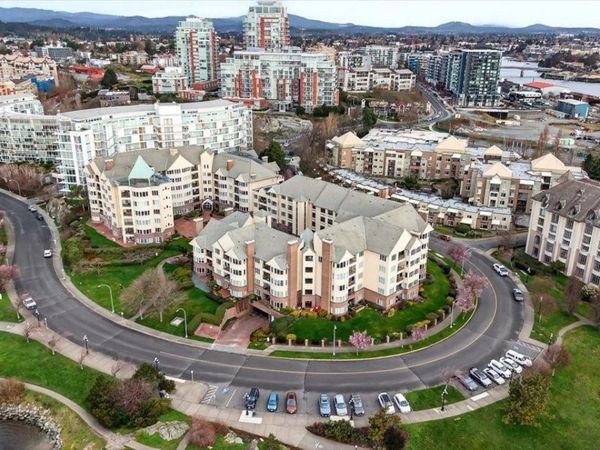 50 SONGHEES Rd, Unit 216, Victoria, BC V9A 7J4