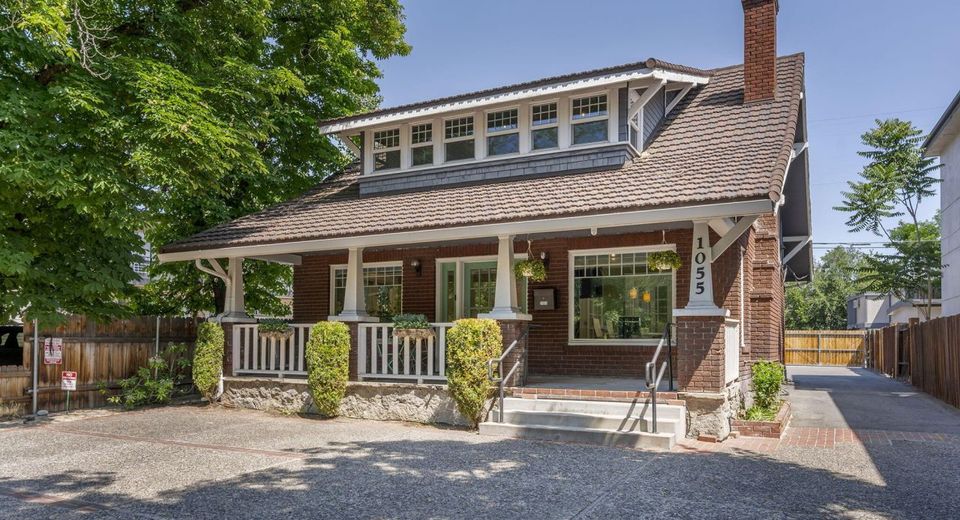 1055 Riverside Drive, Reno, NV 89503 Photo
