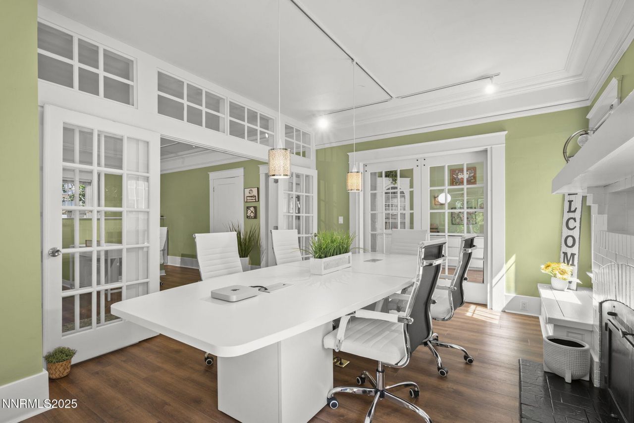 1055 Riverside Drive, Reno, NV 89503 Photo