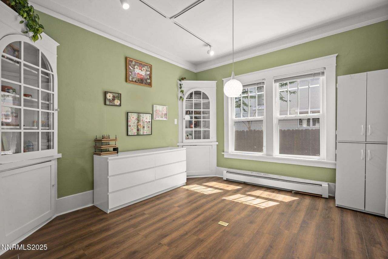 1055 Riverside Drive, Reno, NV 89503 Photo