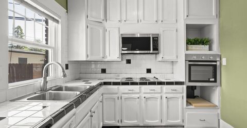 1055 Riverside Drive, Reno, NV 89503 Photo