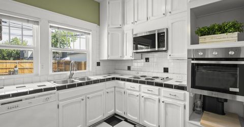 1055 Riverside Drive, Reno, NV 89503 Photo