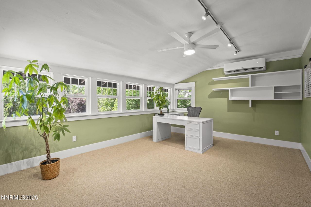 1055 Riverside Drive, Reno, NV 89503 Photo