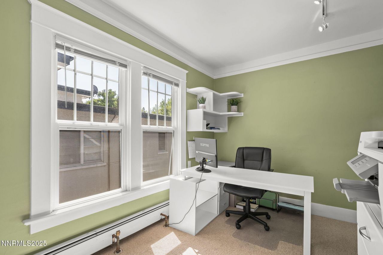 1055 Riverside Drive, Reno, NV 89503 Photo