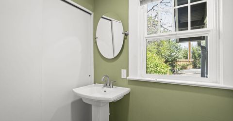 1055 Riverside Drive, Reno, NV 89503 Photo