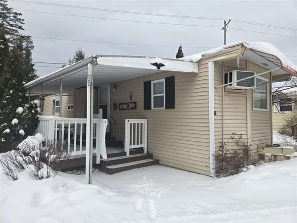 12600 Lake Terrace, Unit 11, Charlevoix, MI 49720