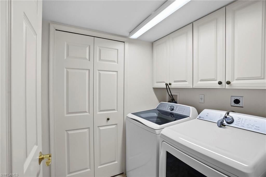 340 Horse Creek Dr, Unit 307, Naples, FL 34110 Photo