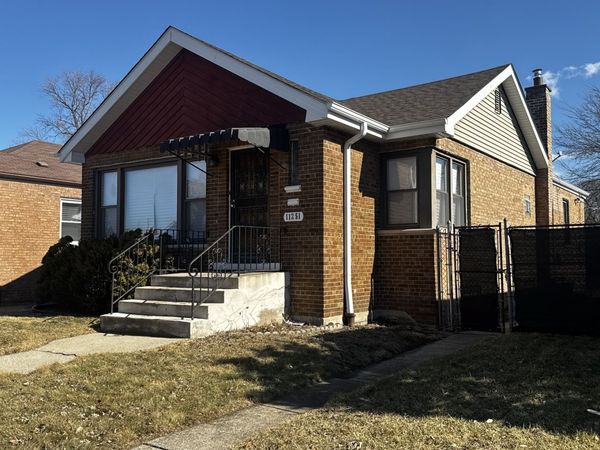 11251 S Peoria Street, Chicago, IL 60643