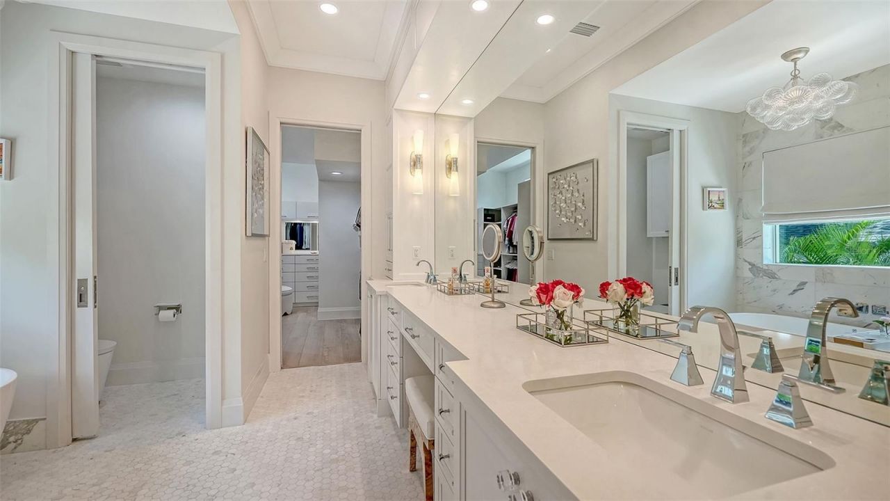 1621 Bay Point Court, Sarasota, FL 34236 Photo