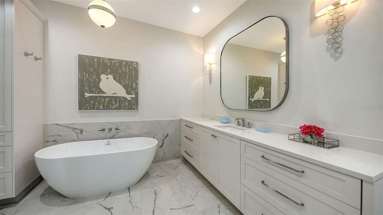 1621 Bay Point Court, Sarasota, FL 34236 Photo