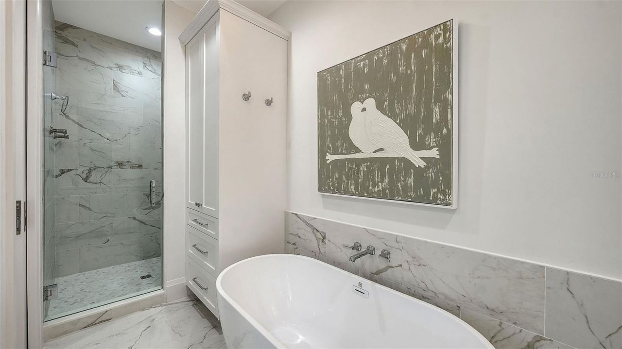 1621 Bay Point Court, Sarasota, FL 34236 Photo