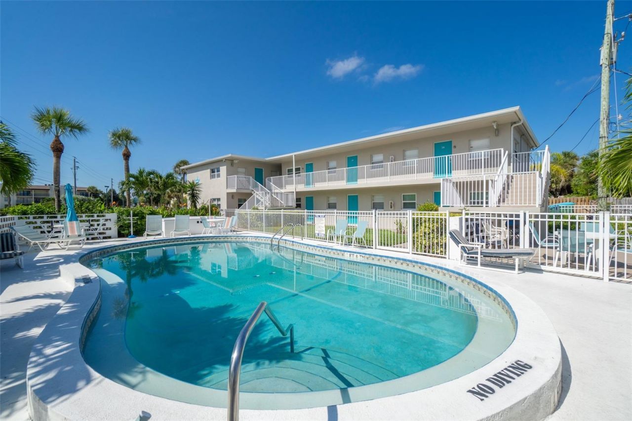 425 Tyler Avenue , Unit 4B, Cape Canaveral, FL 32920 Photo