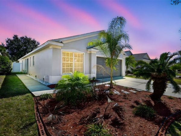 11416 CRESTLAKE VILLAGE DR, RIVERVIEW, FL 33569