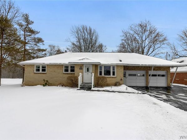 6870 Clinton Street, Elma, NY 14059