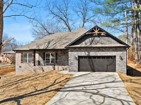 2925 Marvin Circle, Maryville, TN 37803