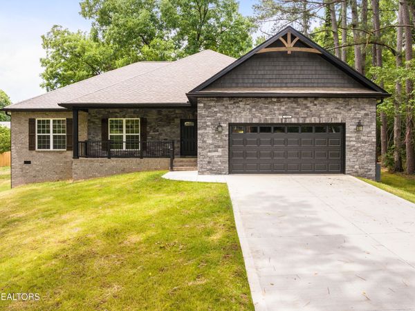 2925 Marvin Circle, Maryville, TN 37803