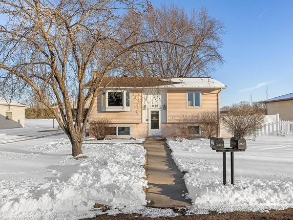 2520 Island Park ROAD, La Crosse, WI 54603