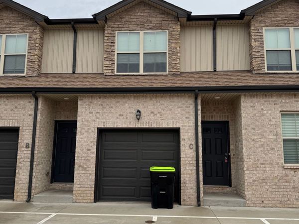 295 Smithson Ln, Unit C, Clarksville, TN 37040