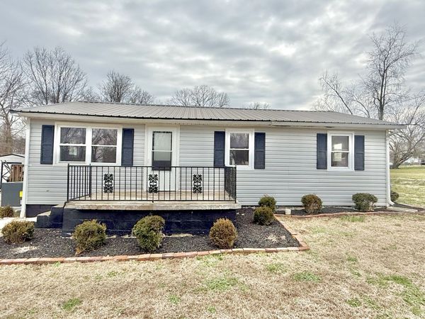 141 W Main St, Gracey, KY 42232