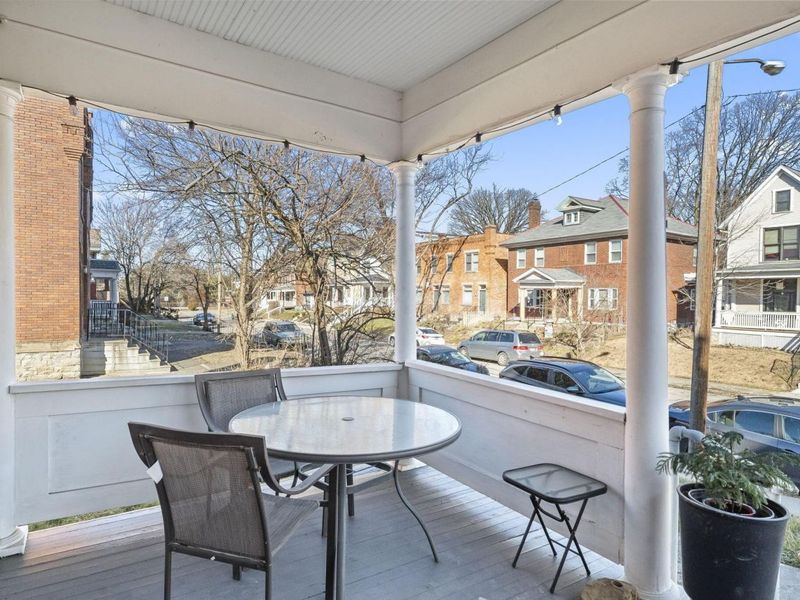 647 Oakwood Avenue, Columbus, OH 43205 Photo 5