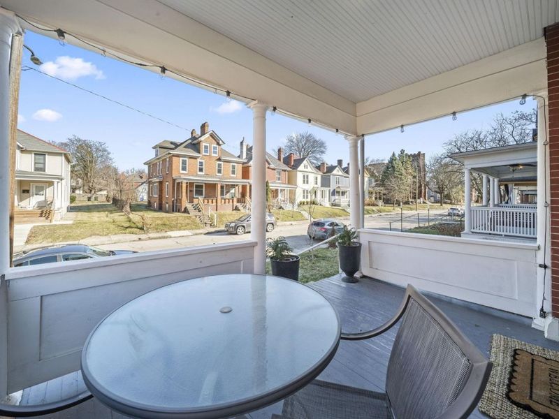 647 Oakwood Avenue, Columbus, OH 43205 Photo 6