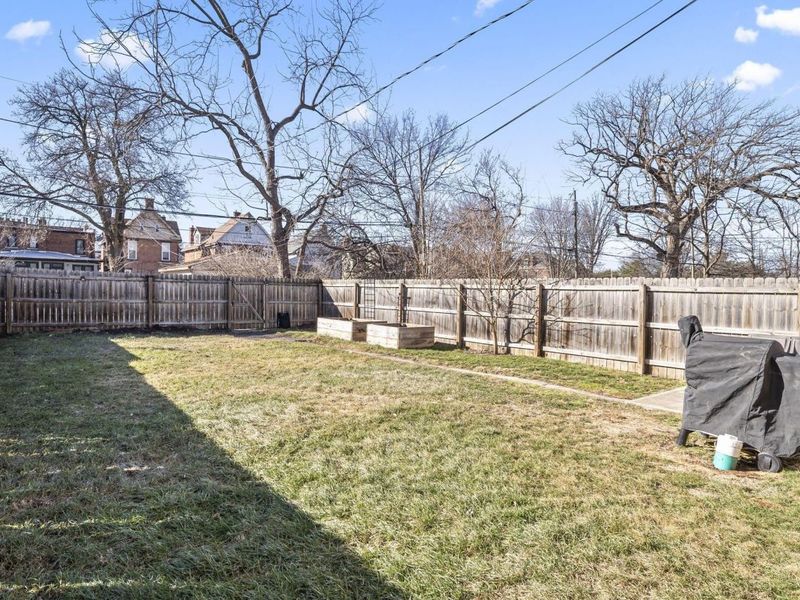 647 Oakwood Avenue, Columbus, OH 43205 Photo 73