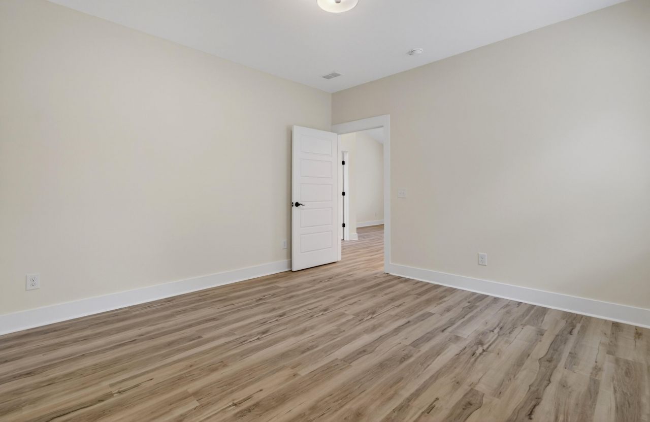 102 Brightwood Drive Photo 24