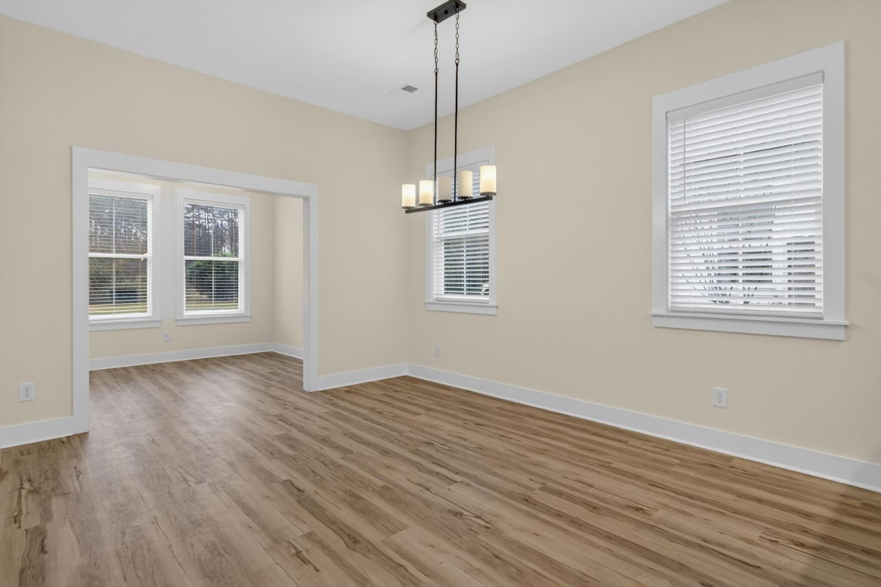 102 Brightwood Drive Photo 9