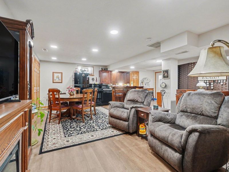 650 Elyse Way, Florence, KY 41042 Photo 18