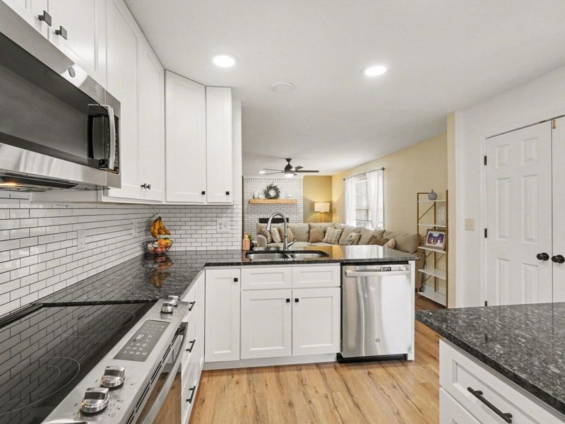 650 Elyse Way, Florence, KY 41042 Photo 8