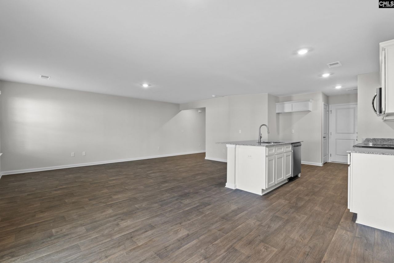 516 Corkscrew Lane Photo 10