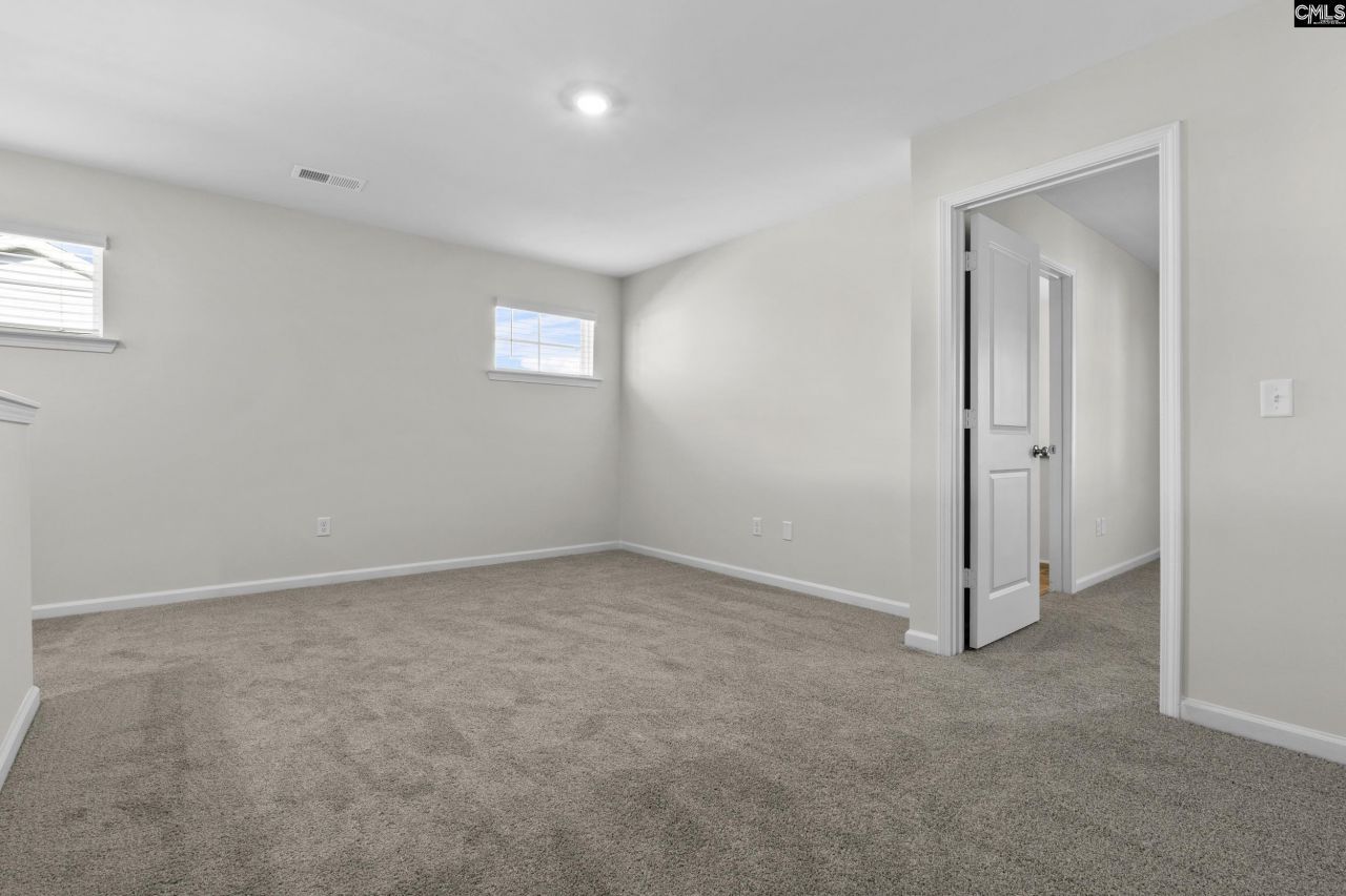 516 Corkscrew Lane Photo 14