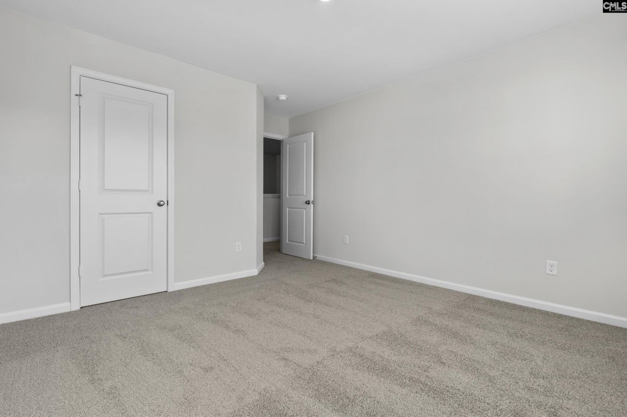 516 Corkscrew Lane Photo 23