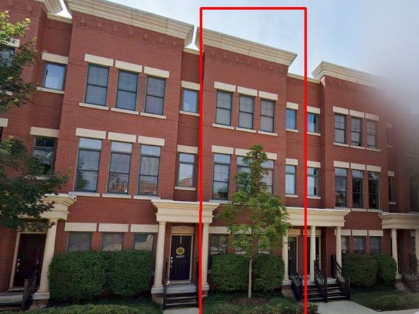 211 Prairie Street, Elgin, IL 60120