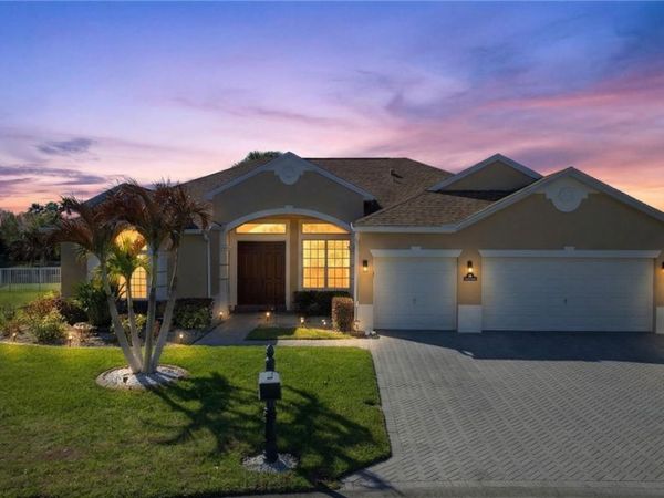 613 Tangelo Circle SW, Vero Beach, FL 32968