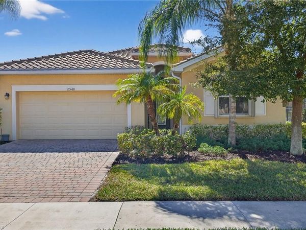 2548 Caslotti WAY, CAPE CORAL, FL 33909