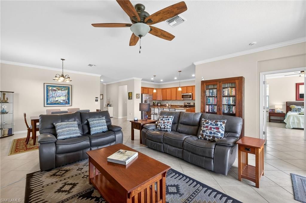 2548 Caslotti Way, Cape Coral, FL 33909 Photo