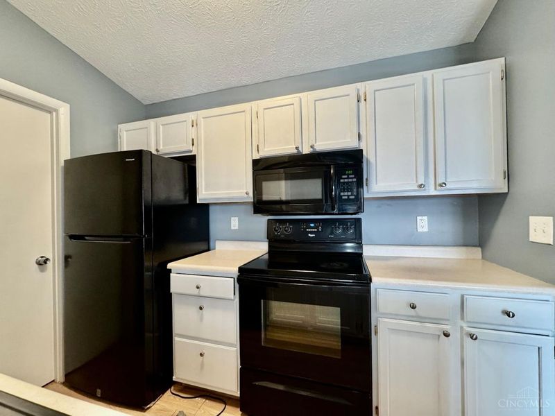 8854 Eagleview Drive, Unit 6, West Chester, OH 45069 Photo 10