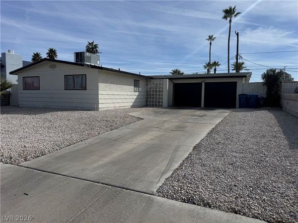 5613 Harmony Avenue, Las Vegas, NV 89107