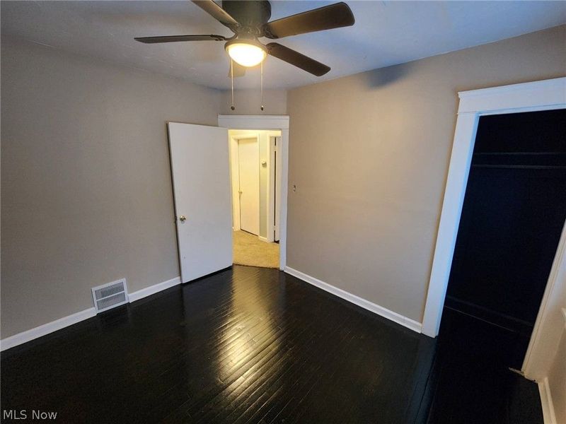 8230 Garfield Boulevard, Cleveland, OH 44125 Photo 15