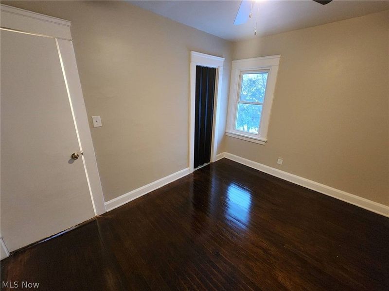 8230 Garfield Boulevard, Cleveland, OH 44125 Photo 17