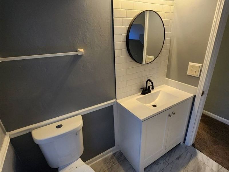 8230 Garfield Boulevard, Cleveland, OH 44125 Photo 27