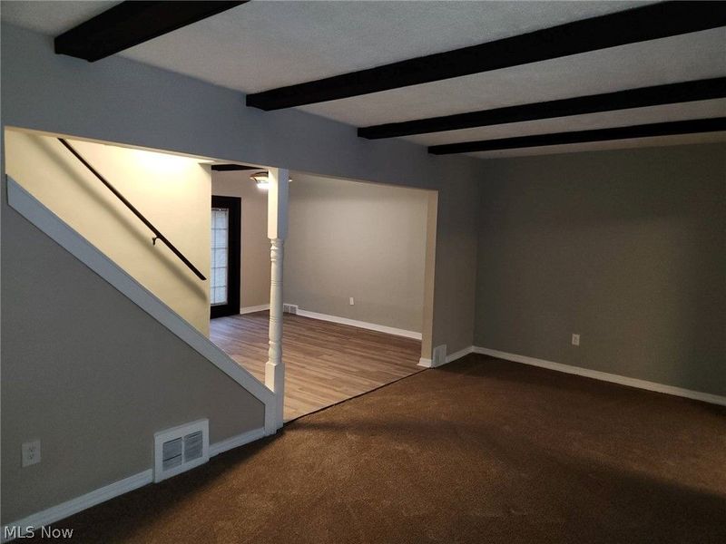 8230 Garfield Boulevard, Cleveland, OH 44125 Photo 7