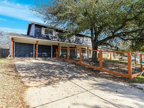 7105 Meadowood DR, Austin, TX 78723