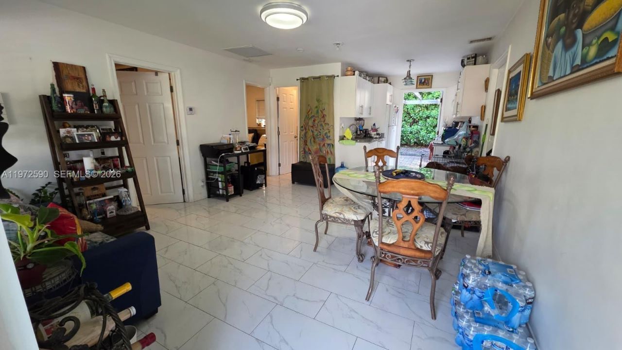 2933 NE 12th Ter , Pompano Beach, FL 33064 Photo