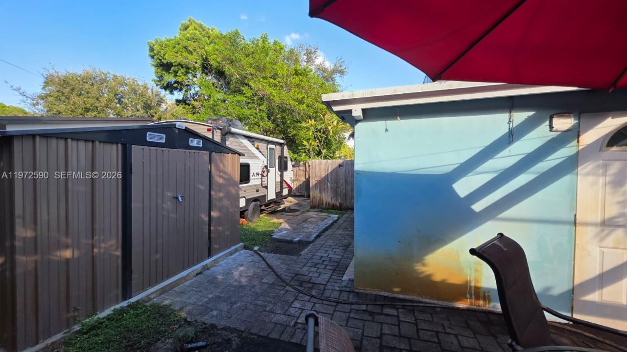 2933 NE 12th Ter , Pompano Beach, FL 33064 Photo